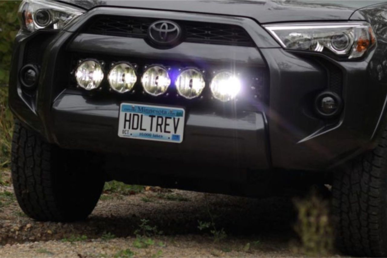 Toyota 4Runner (14-20) Pro6 Lightbar with Brackets